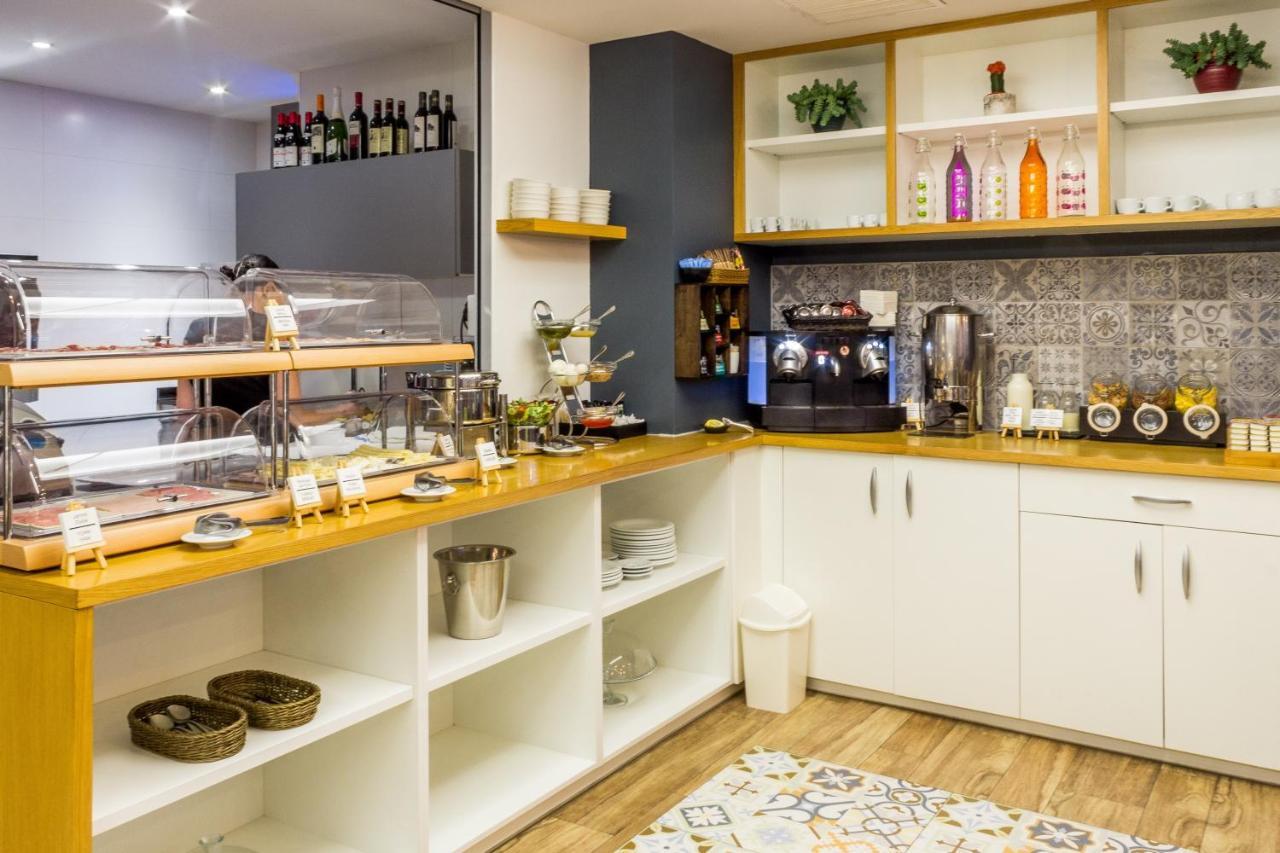 Hostemplo Sagrada Familia Guest house 3*