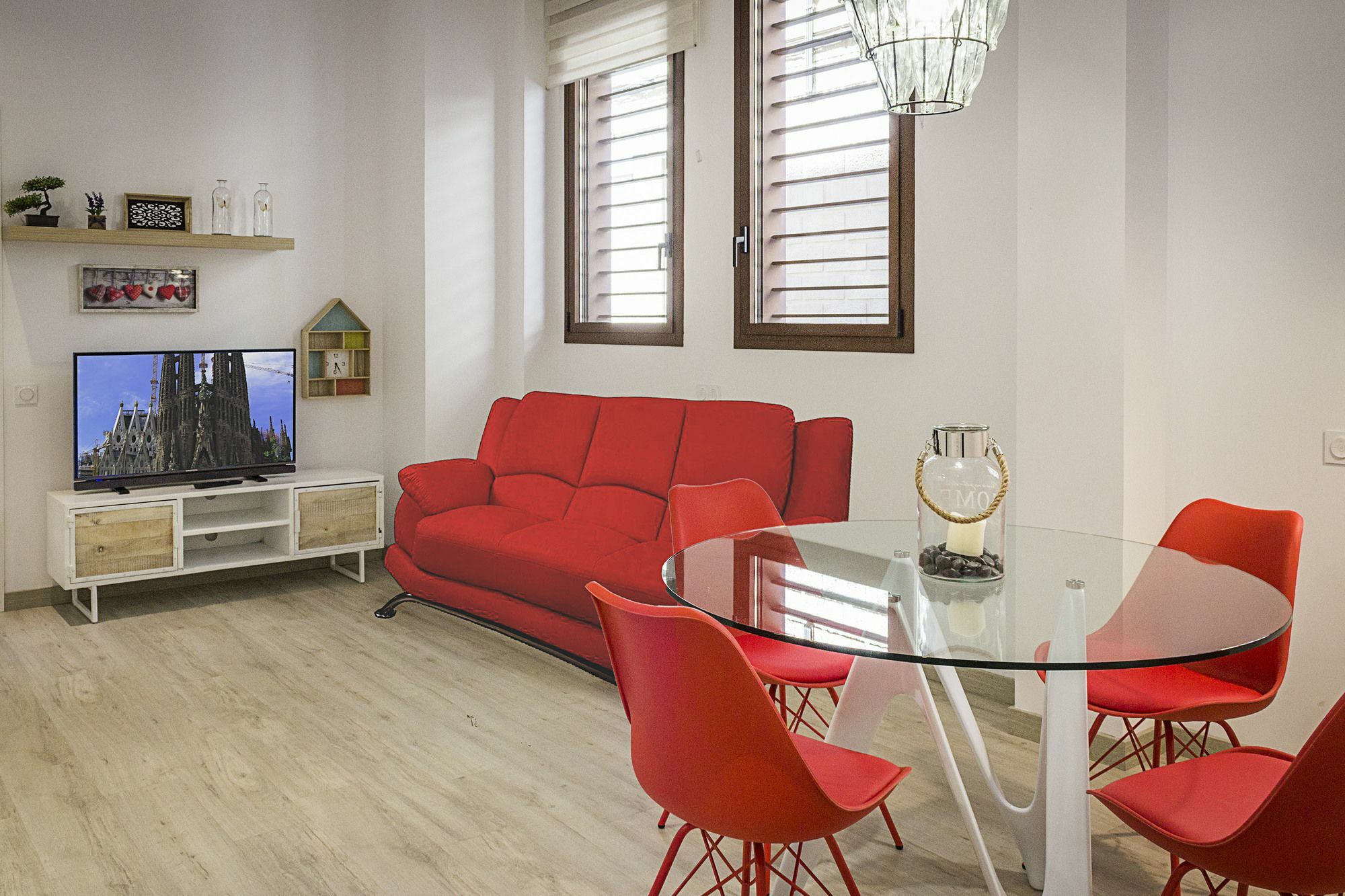 Hostemplo Sagrada Familia Gasthuis 3*